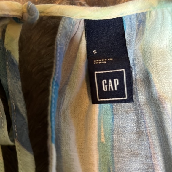 GAP halter tank top - Picture 3 of 4